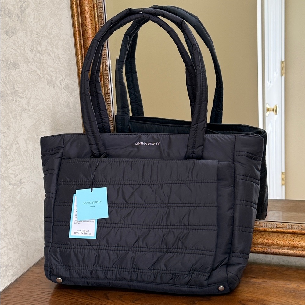 Cynthia Rowley Black Quilted Puffer Nylon Tote w/Padded Handles. Fits 14” laptop - Picture 2 of 16